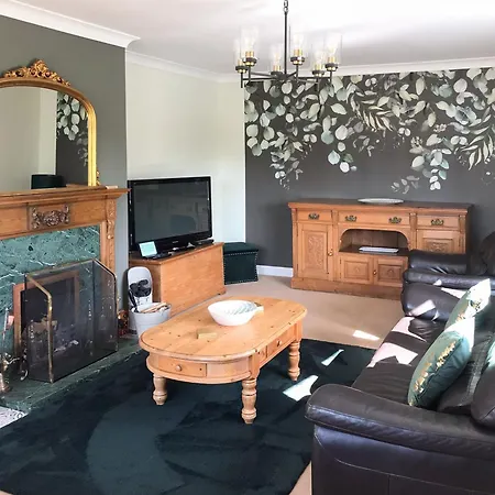 Carr House كيتون