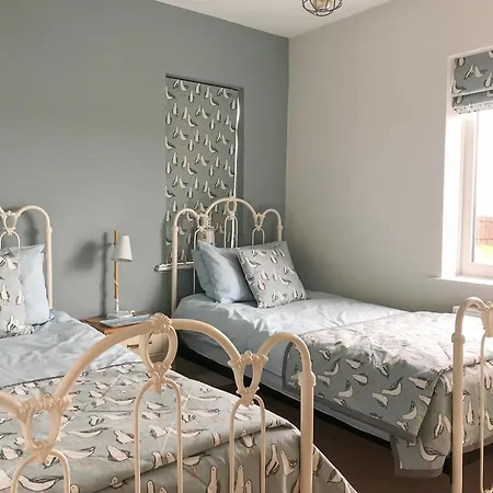 Carr House * Cayton
